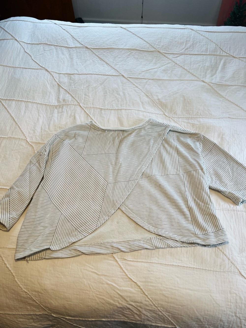 Anthropologie Cream Ribbed Scoop-Neck Sweater with Multicolor Pocket - Picture 7 of 12